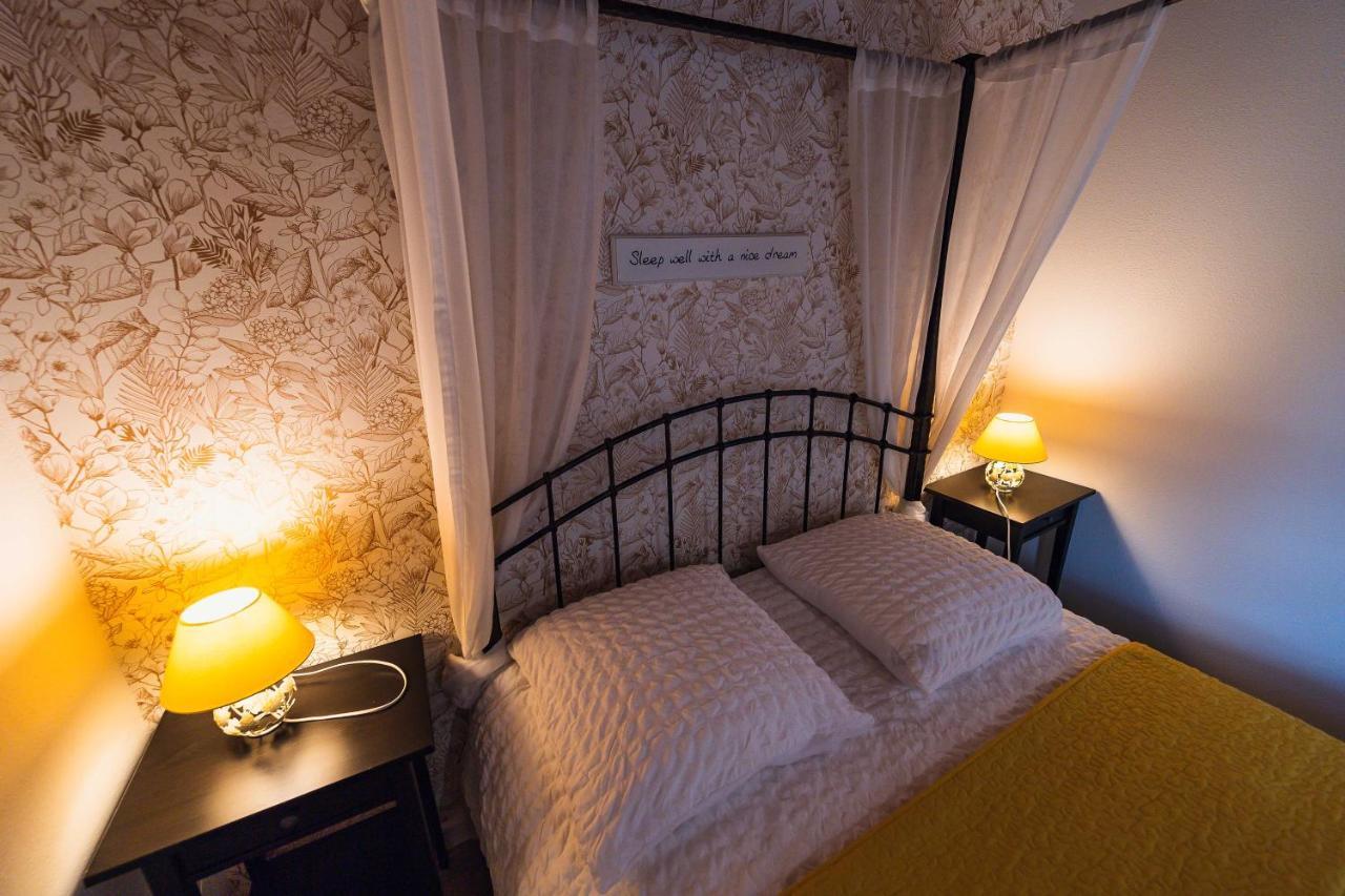 Maison D'Hote La Grange Aux Ayres Olloix Dış mekan fotoğraf